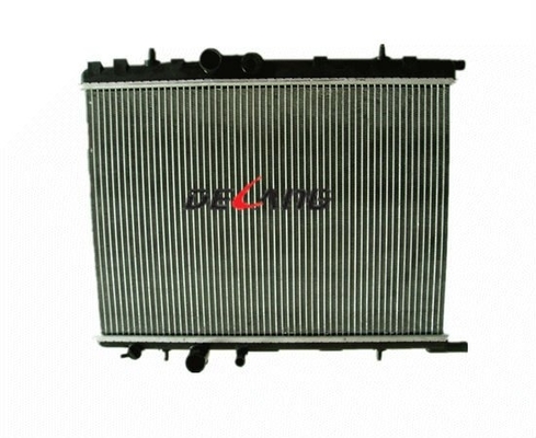 Plastic Radiator Plastic Water Tank For CITROEN C4 XSARA /PEUGEOT 206 307/133038